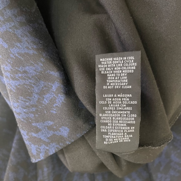 Mario Serrani Small Pull-on Dress Black/Blue Print - Picture 9 of 9